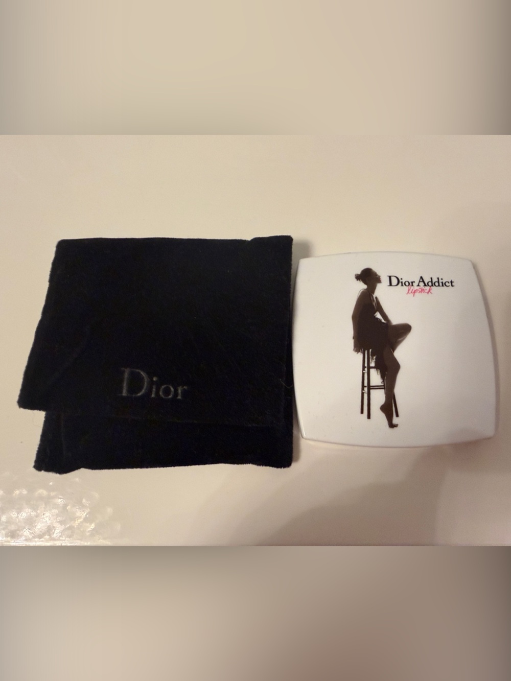 Dior MIRROR Addict Lipstick BE ICONIC COMPACT MIRROR in pouch